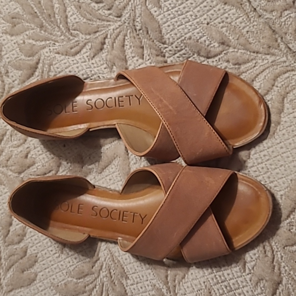 Slip-on / sandals